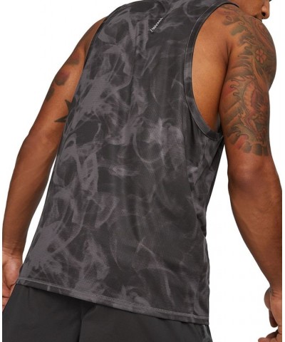 Men's Run Favorite Graphic Logo Tank Black $26.10 T-Shirts