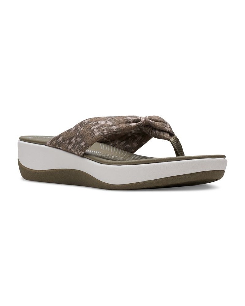 Women's Arla Glison Printed Fabric Flip-Flop Sandals PD02 $31.50 Shoes